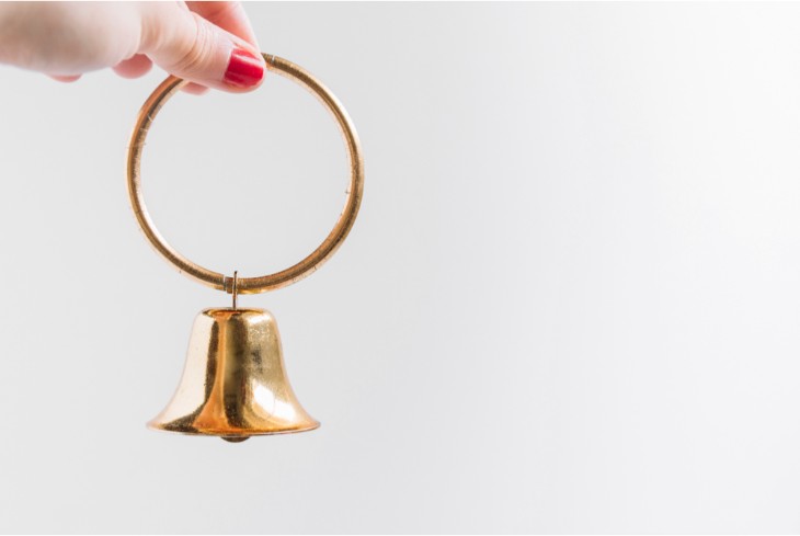 Ідіома ring a bell в англійській